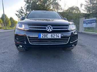 Volkswagen Touareg, 4.2TDI V8 250KW,VZDUCH,FULL VÝBAVA - 6