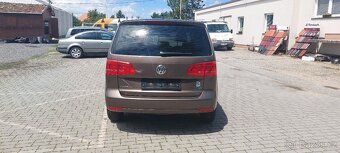 Volkswagen Touran 1,6 Tdi - 6