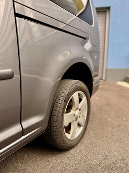 VW Caddy Maxi 2.0 TDi 103kw- 7mist , DSG,4x4 - 6