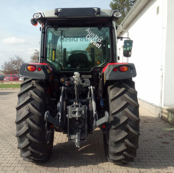 Traktor Massey Ferguson  MF 5711M Dyna4 COMFORT - 6