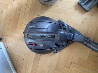Dyson dc 52 animal turbine - 6