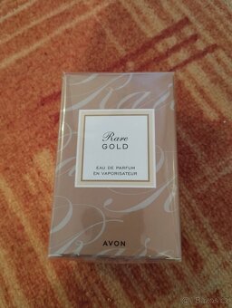 parfémy avon - 6