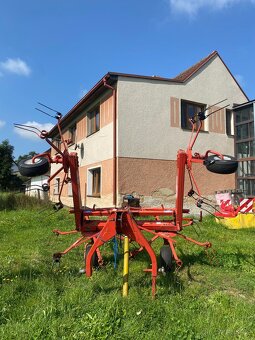 Obraceč sena a píce FELLA TH 520 - 6