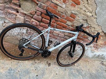 Prodam stylovy Gravel - 6