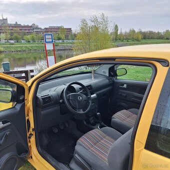Prodám VW Fox - 6