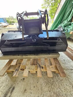 Svahovací lopata 140cm na JCB 3cx - 6