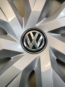 Poklice Volkswagen 16" 4ks - 6