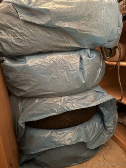 Pirelli Cinturato Winter 2 XL FR 225/45 R18 95 V | 98% stav - 6