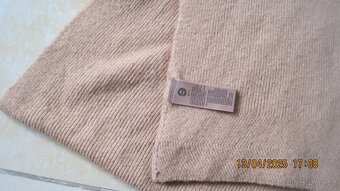 Šála TCHIBO, čepice černá s bambulí LINDEX - 6