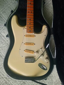 Predám tieto 3 gitary - 6