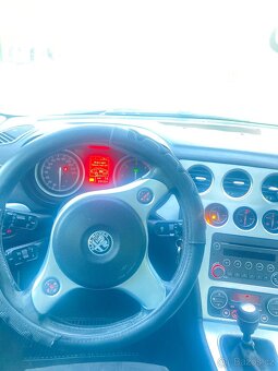 Prodám ALFA ROMEO 159 JTDM - 6