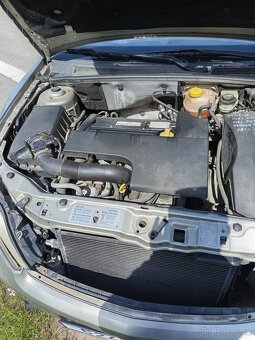 Opel Vektra 2.2 benzin V16 2003 - 6