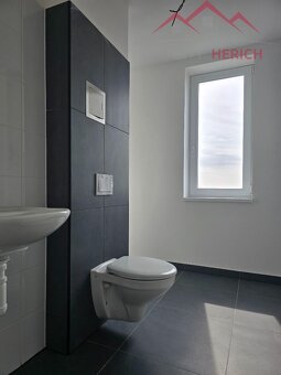 Pronájem bytu 1+kk, rekonstrukce, 34 m2, Žižkovo náměstí - A - 6