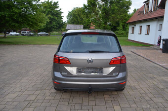 PRODÁM VW GOLF SPORTSVAN 1.6TDI DSG 2014 - 6