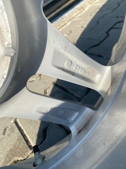 Originální sada kol Toyota CH-R/Corolla - 6