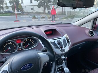 Ford Fiesta 2009, 1,2i Titanium - 6