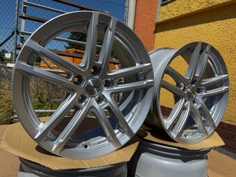 Alu kola 5x112 r17 Dezent TOP STAV - 6