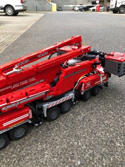 Mould King Liebherr LTM 11200 - 6