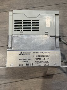 Frekvenční měnič Mitsubishi E500 + RFI filtr Schaffner - 6