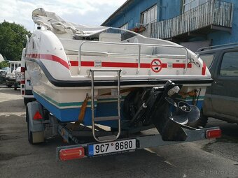Kajutový motorový člun RIO 550 Cruiser + přepravník - 6