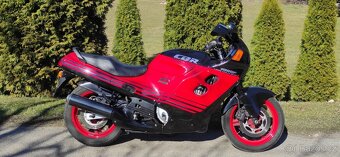 Honda CBR 1000 F SC21 luxusní stav - 6