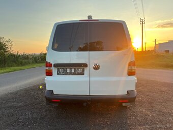 VW Transporter T5 1.9 TDI 77KW - 6