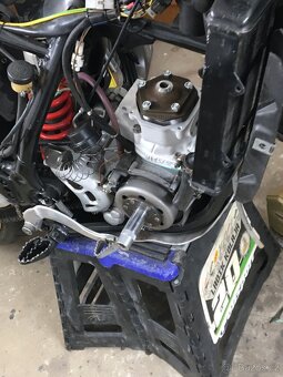 Aprilia mx 125 - 6