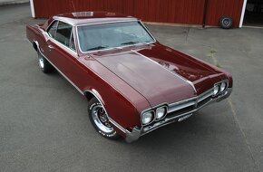 1966 Oldsmobile Cutlass - 6