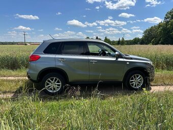 Suzuki Vitara 1,6 i 88 KW 4x4 82000 KM - 6