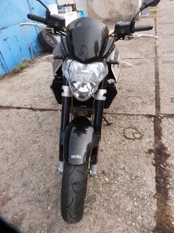 Aprilia Shiver 750 - 6