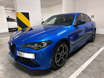 Alfa Romeo Giulia 12/23 Competizione 206kw - 6
