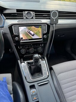 VW Passat B8 1.6 tdi R-line - 6