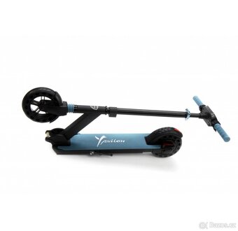 LANCIA Ypsilon E-Scooter – elegantní elektrická koloběžka - 6