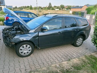 Ford Focus 1,6 80Kw TDCi mk2 - 6