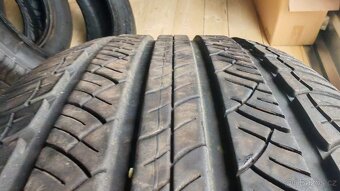 255/60 R20 113V - 6