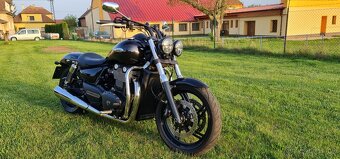 Triumph Thunderbird Nightstorm 1700 - 6