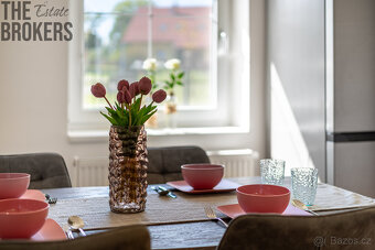 Prodej rodinného domu, užitná plocha 124 m², pozemek 1000 m, - 6