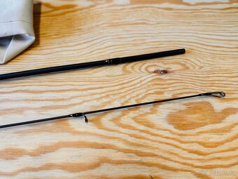 PŘÍVLAČOVÝ PRUT EXTREME FISHING PASSION PANACHE 842 L / 2,54 - 6