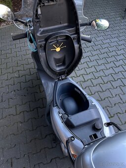 Piaggio fly 125 skútr - 6