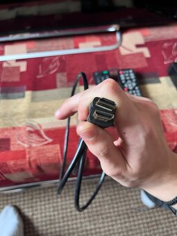 Sony Bravia KDL-40R470A + Set-top box Sencor - 6