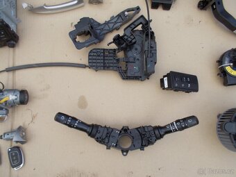 Díly 2. Hyundai ix20  2010-2015 - 6