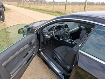 Mercedes-Benz E220 Coupé AMG - 6