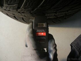 Zimní pneu Nokian 215/65R17 - 6