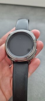 Pánské hodinky Samsung Gear Sport - 6
