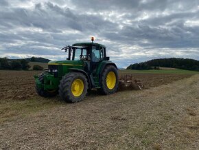 John Deere 6910 - 6
