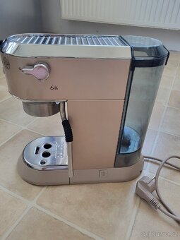 Kávovar DeLonghi EC 885 BG Dedica - 6