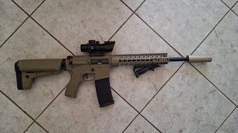 Airsoftová zbraň + vybavení - 6
