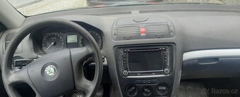 ŠKODA OCTAVIA 2.0i 4x4 - 6