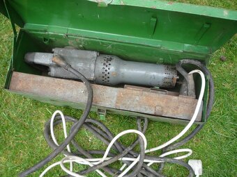 prodám  - Sada vysouvacích podpěrných tyčí /stanové - cvičeb - 6