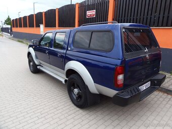 Nissan Navara Double-Cab 2.5 TD 140000 km - 6